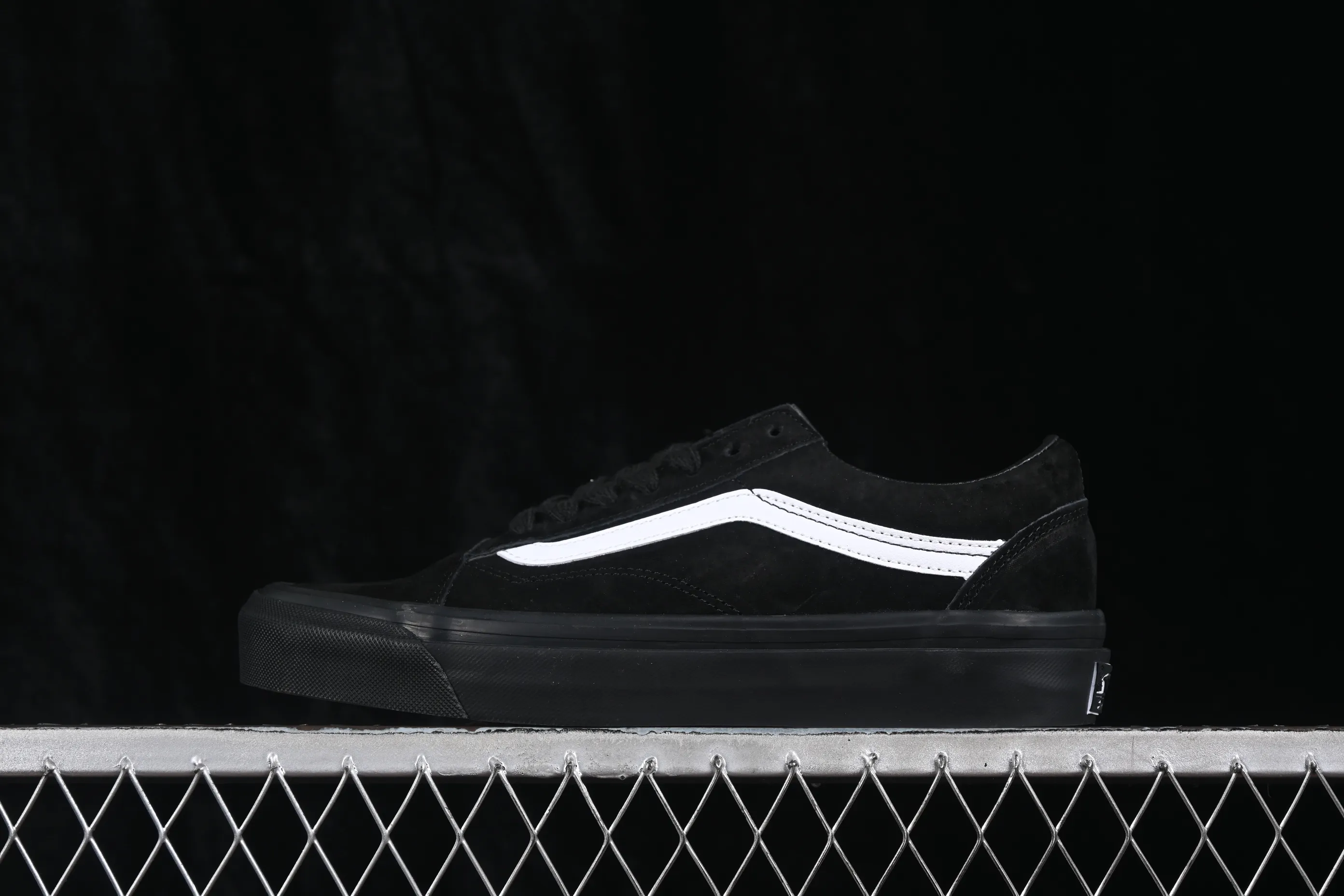All categories Vans Vans series Vans Low Vans low top Vans Old Skool 36 Vans high-end branch low-end casual skateboard shoes VN000D56B8C